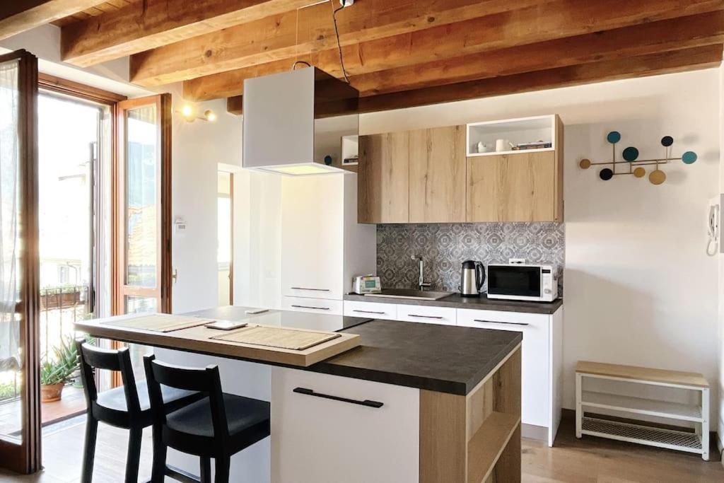 Nest On The Roofs - Affitti Brevi Italia Apartment Lecco Exterior photo
